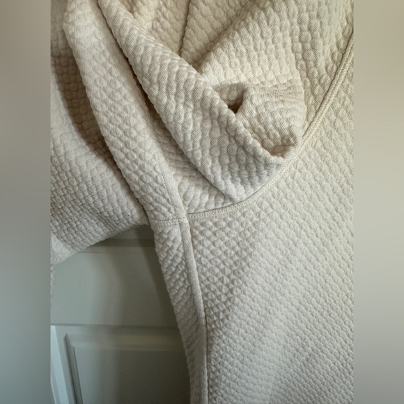 lululemon athletica Cream Wide Leg Pants (Waffle / Texture material) - Picture 4 of 5